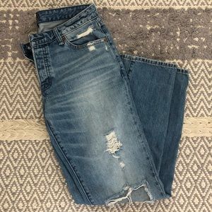 Abercrombie & Fitch Low Rise Boyfriend Jeans